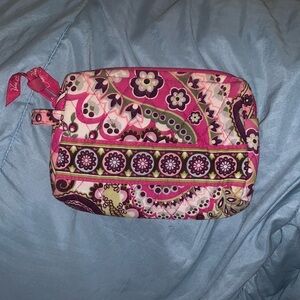 vera bradley Verry Berry Paisley makeup bag